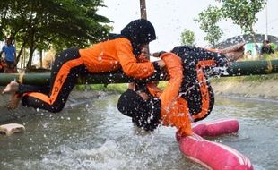 FOTO HARI KEMERDEKAAN 2015 : Begini HUT Ke-70 RI di API Madiun