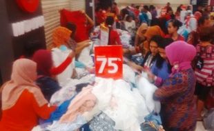 INFO BELANJA : Asyik! Matahari Madiun Garage Sale Lagi, Diskonnya Sampai 75%+20%!