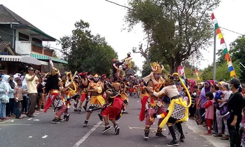 HUT KEMERDEKAAN RI : Karnaval di Kulonprogo Digelar Pagi