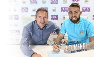 TRANSFER PEMAIN : Resmi, Otamendi Gabung Manchester City