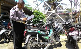 KECELAKAAN SOLO : Terobos Palang, Pengendara Motor Tewas Tertabrak KA