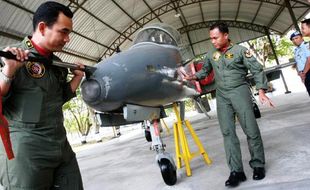 ALUTSISTA TNI : Hawk MK-53 Kini Mengabdi di Museum Dirgantara Mandala