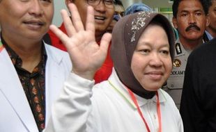 RISMA TERSANGKA? : Khawatir Ada Intervensi, DPR akan Cek Status Tersangka Risma