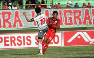 PIALA KEMERDEKAAN : Goal Johan Manaji Bawa Persiba ke Semifinal