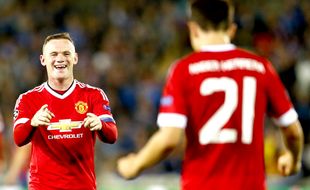 PLAY OFF LIGA CHAMPIONS : Rooney Bungkam Kritik dengan Hat-Trick