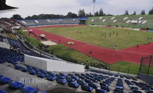 Seluruh Tribun Bakal Dipasangi Atap, Penataan Stadion Manahan Butuh Rp200 M