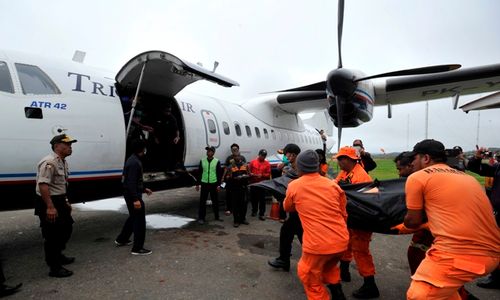 TRIGANA AIR HILANG : Flight Data Recorder Ditemukan, Misi Pencarian Trigana Ditutup