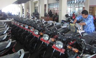 KENDARAAN DINAS KLATEN : Pemkab akan "Bagikan" Motor Dinas untuk TNI dan Polri