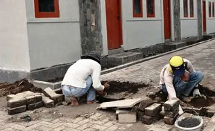 BEDAH RUMAH KENDAL : 1.000 Rumah Keluarga Miskin di Kendal Jadi Sasaran Renovasi