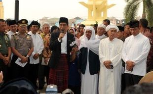 1 TAHUN JOKOWI-JK : #JokowiJKSetahunGagal Bergaung