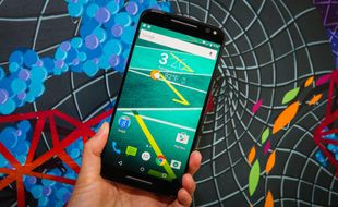 SMARTPHONE TERBARU : Motorola Moto X Force Diklaim Tahan Banting