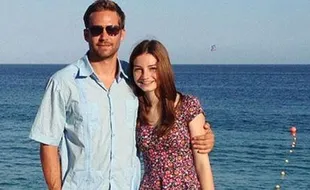 PAUL WALKER MENINGGAL : Putri Paul Walker Seret Porsche ke Pengadilan