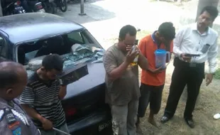 Bermodal Pistol Mainan, 3 Polisi Gadungan Dikeroyok Warga Sleman 