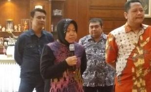 PILKADA 2015 : Risma-Wisnu Janji Tak Curang dalam Pilwali Surabaya