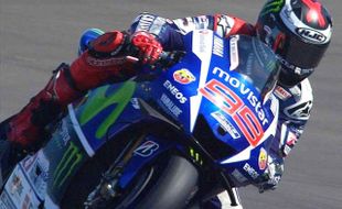 MOTOGP 2015 : Ternyata Ini Fungsi Sayap Mini di Motor Lorenzo