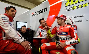 MOTOGP 2016 : Senggolan dengan Lorenzo, Iannone Kena Sanksi