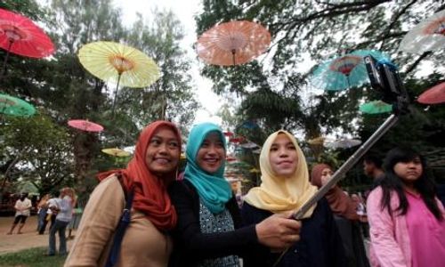 WISATA SOLO : Festival Payung Digelar Lagi, Siap-Siap Selfie di Taman Balekambang