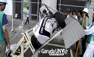 KAMPUS JOGJA : Garuda F15 UNY Melaju di Track Ecopa Stadium