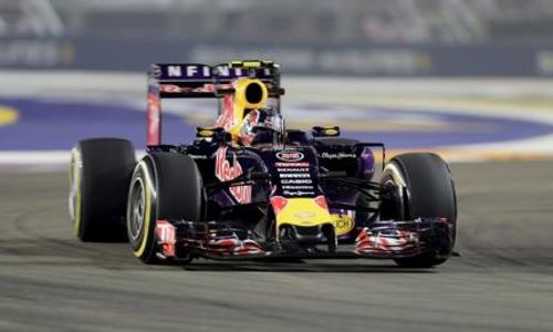 FREE PRACTICE II GP SINGAPURA : Kvyat Tercepat, Rosberg-Hamilton Gagal di 3 Besar