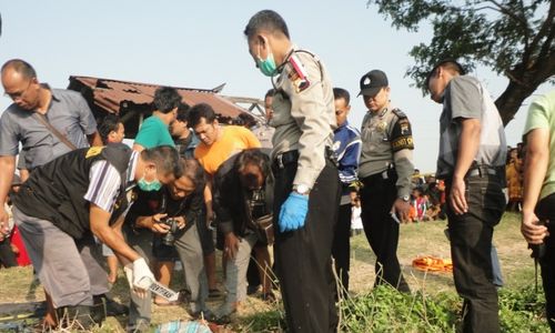 PEMBUNUHAN SRAGEN : Mayat Wanita Penuh Luka Ditemukan Terkapar di Pinggir Sawah