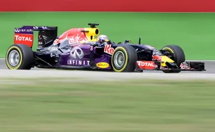 FORMULA ONE 2015 : Red Bull Renault Diambang Pecah Kongsi