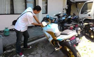 PENIPUAN SOLO : Transaksi Online, Orang Ini Bawa Kabur Sepeda Motor