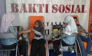 KOMUNITAS MADIUN : Pencinta Binatang Juga Peduli dengan Sesama Manusia...