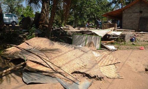 PERNIKAHAN SEJENIS : Minta Maaf, Begini Pasrahnya Kekasih Waria Boyolali Setelah Warungnya Dibongkar