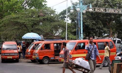 PENATAAN TRANSPORTASI SOLO : 59% Angkuta di Solo Masih Milik Privat