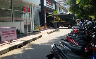 PENATAAN PARKIR SOLO : Besok, 2 Jalan Utama Solo Ini Bebas Parkir di Jalur Lambat