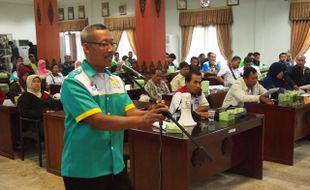 UMK 2016 : Buruh Karanganyar Datangi DPRD, Ini Tuntutan Mereka