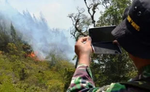 KEBAKARAN LAWU : Warga Karanganyar Terancam Terpapar Asap Kebakaran