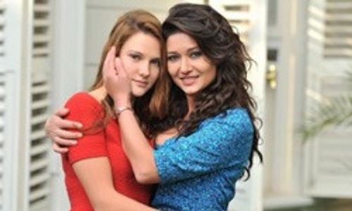 CANSU DAN HAZAL 2 : Gulseren Usir Hazal dari Rumah