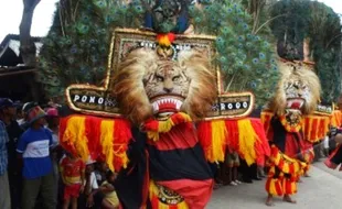 HARI JADI PONOROGO : Inilah 10 Grup Reog Mini Terbaik di Hari Jadi Ponorogo