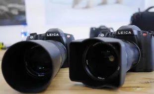 KAMERA TERBARU : Begini Detail Kamera Seharga Mobil Leica S (Type 007)