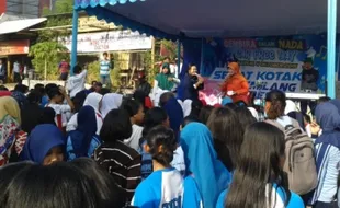 CAR FREE DAY MADIUN : Panggung Pertunjukan Digelar, CFD Madiun Banjir Pengunjung