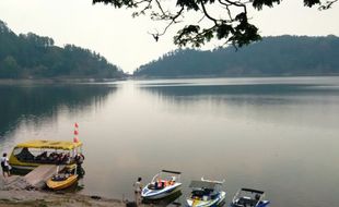 WISATA PONOROGO : Ini Dia Cerita Mistis Seputar Telaga Ngebel...