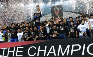 FINAL PIALA PRESIDEN 2015 : 7 Fakta Persib Bandung Juarai Piala Presiden