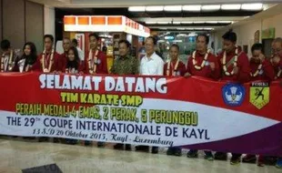 PRESTASI INDONESIA : Indonesia Raih 11 Medali di Olimpiade Karate Internasional