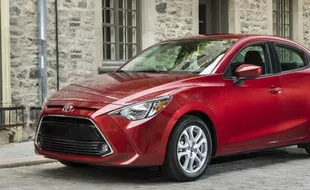 MOBIL TOYOTA : Yaris Punya Versi Sedan, Jiplak Mazda 2?