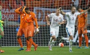 KUALIFIKASI EURO CUP 2016 : 10 Pemain Republik Ceko Hancurkan Harapan Belanda