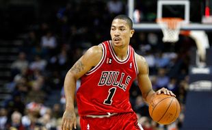 KABAR NBA 2015/2016 : Derrick Rose Belum Terbebas Cedera