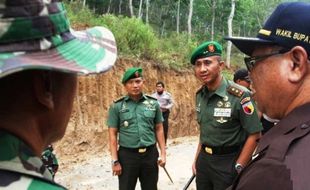 SELINGKAR WILIS : TMMD Hasilkan Jalan Tembus Tulungagung-Kediri