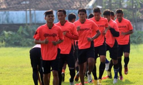 PLUMBON CUP 2015 : Prediksi Persis Vs Persipur: Laskar Sambernyawa Tak Boleh Lengah