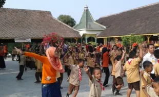 KELAS INSPIRASI MAGETAN : Begini Cara Sekolah Disasar Road Show Kelas Inspirasi Magetan…