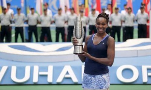 VOLVO CAR TERBUKA : Venus Melaju, Bencic Angkat Koper