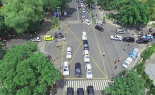 Ada di Jalanan Solo, Ini Arti Fungsi Marka Jalan Yellow Box Junction