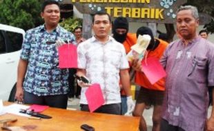 PENCURIAN KEDIRI : Pesta Sabu-Sabu dengan 2 Wanita, Pencuri Dicokok Polisi