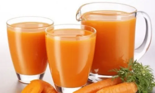 TIPS KESEHATAN : Khasiat Jus Wortel Kunyit, Obat Kanker Usus