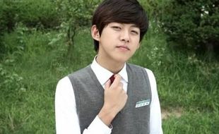 K-POP : Dongho Eks U-KISS: Setop Berita Buruk Tentang Pernikahanku!